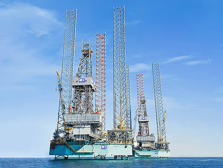 UAE Economy to Maintain Momentum